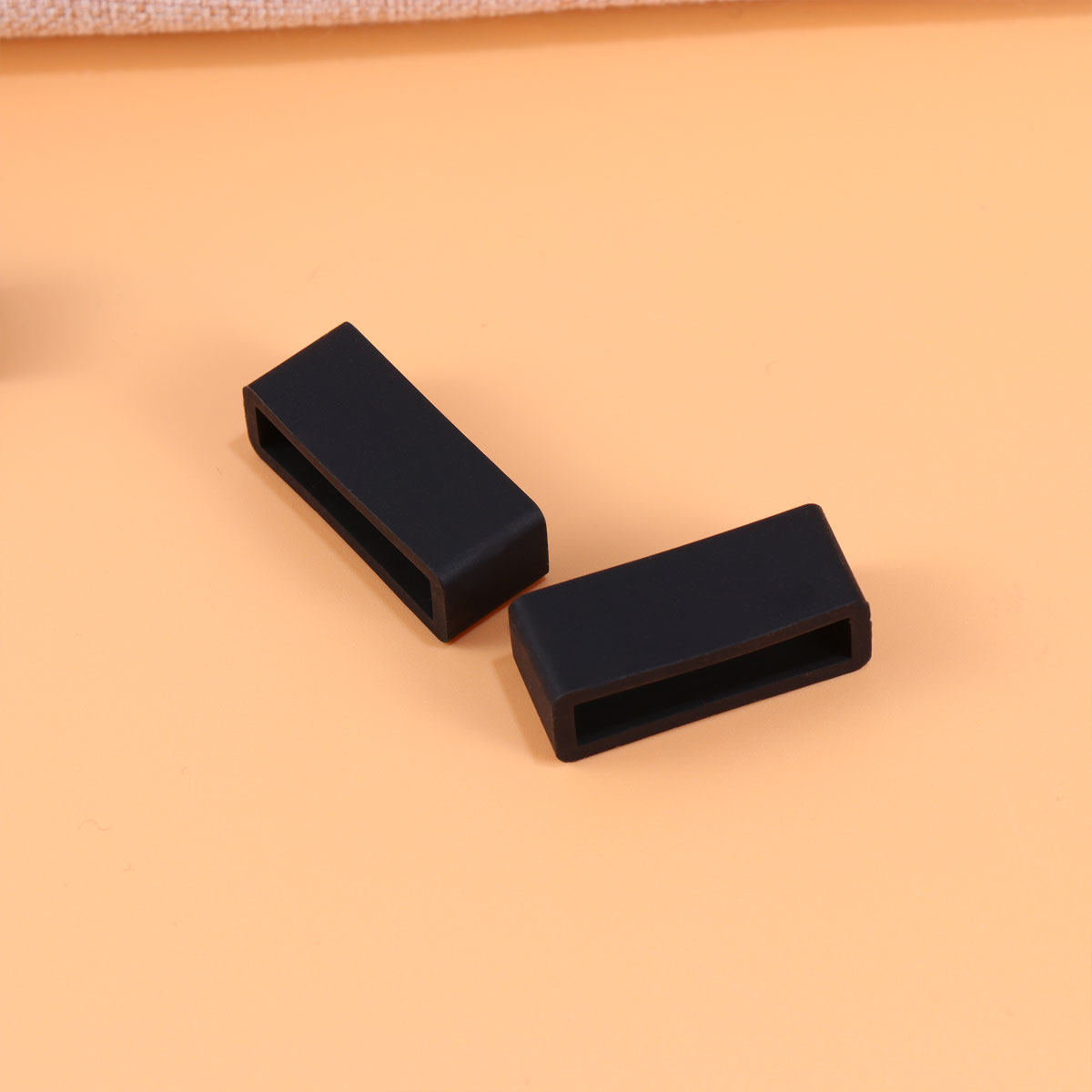 8個入り、22mmの黒色シリコン製時計バンド固定リング。腕時 - Silicone Watch Band 22Mm のレビューと価格