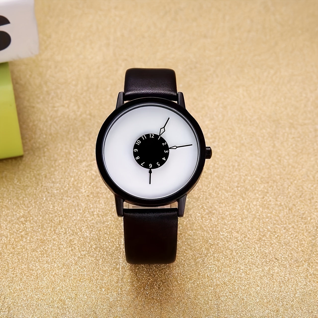 パーソナリティコンセプトブラックテクノロジー時計、美しい流行 - Canvas Strap Watch のレビューと価格